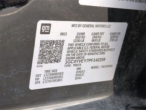 Used 2023 Chevrolet Silverado 3500 High Country w/ Technology Package image 32