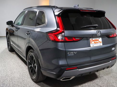 Used 2023 Honda CR-V Sport image 9