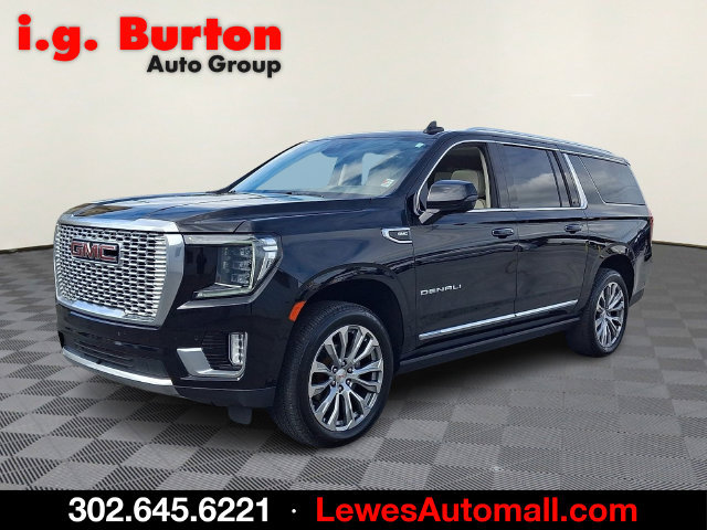 Certified 2023 GMC Yukon XL Denali w/ Denali Reserve Package AWD/4WD image 3