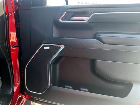 Used 2024 Chevrolet Silverado 1500 LT Trail Boss w/ Convenience Package II image 12