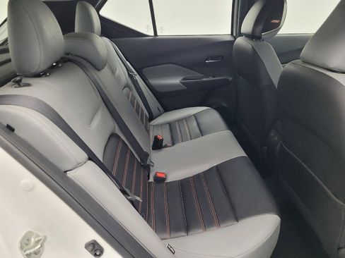 Used 2021 Nissan Kicks SR w/ SR Premium Package image 19