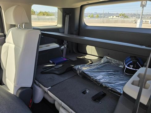 New 2026 Hyundai Santa Fe SE image 14