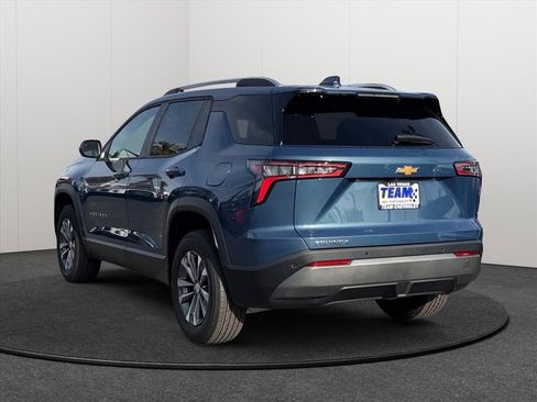 New 2026 Chevrolet Equinox LT image 4