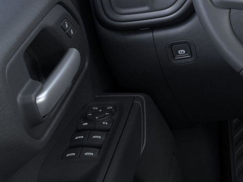 New 2025 Chevrolet Silverado 2500 Custom w/ Custom Value Package image 22