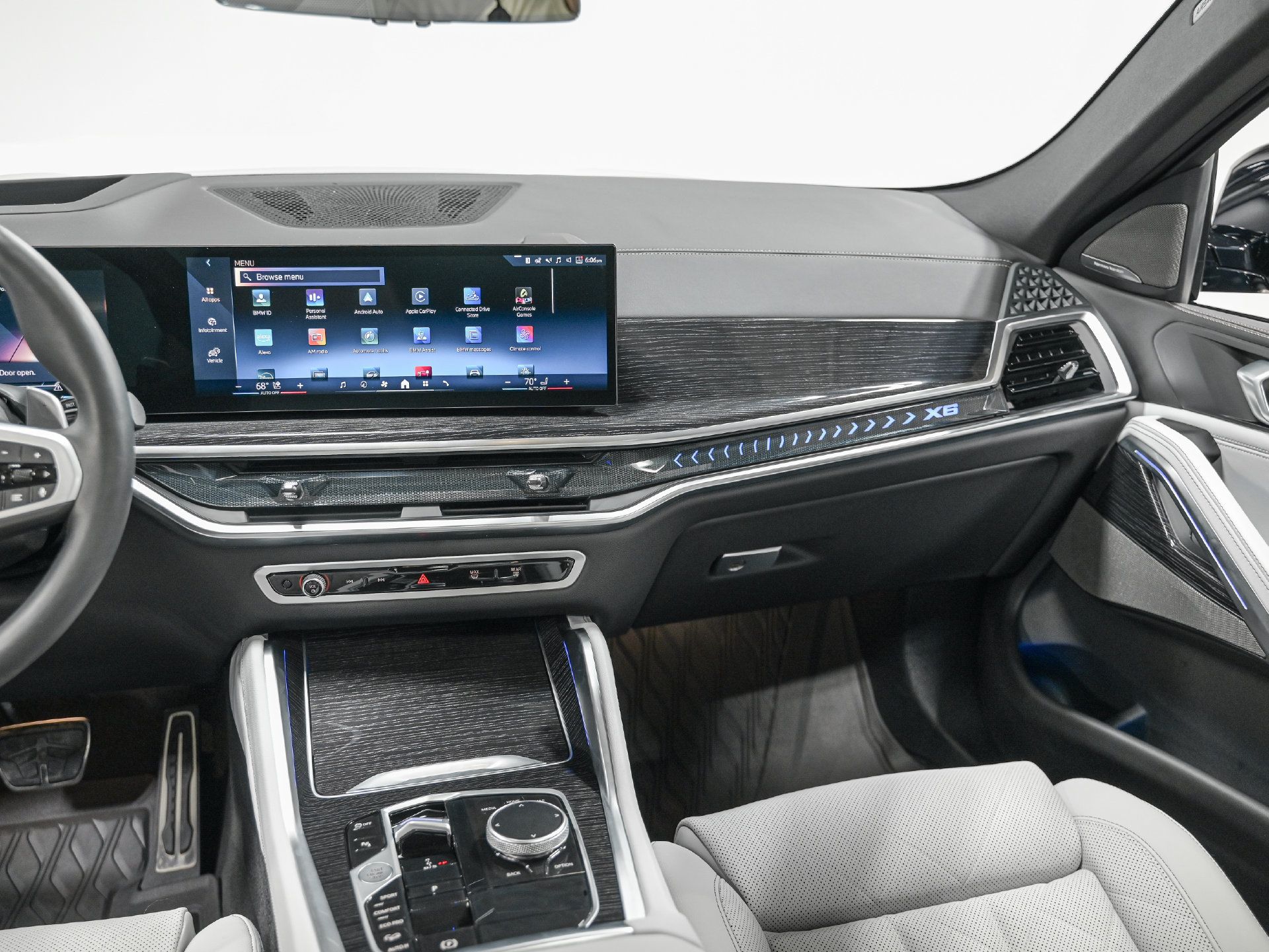 Used 2026 BMW X6 xDrive40i w/ Climate Comfort Package AWD/4WD image 30