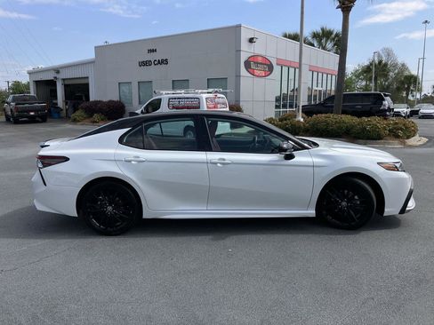 Used 2023 Toyota Camry XSE image 6