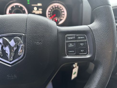 Used 2019 RAM 1500 Express image 21