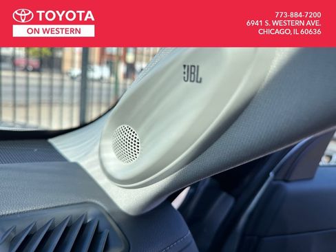 New 2025 Toyota Highlander Limited image 23