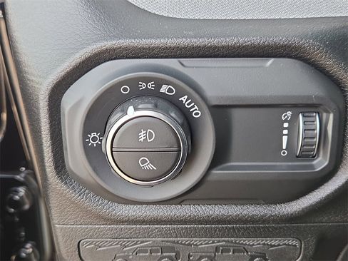 New 2026 Jeep Gladiator Willys image 15