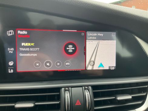 Used 2022 Alfa Romeo Giulia Veloce image 7