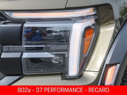 Used 2025 Ford F150 Raptor AWD/4WD image 7