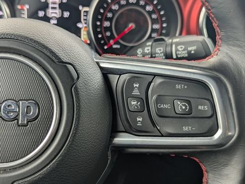 Used 2021 Jeep Wrangler Unlimited Rubicon AWD/4WD image 18