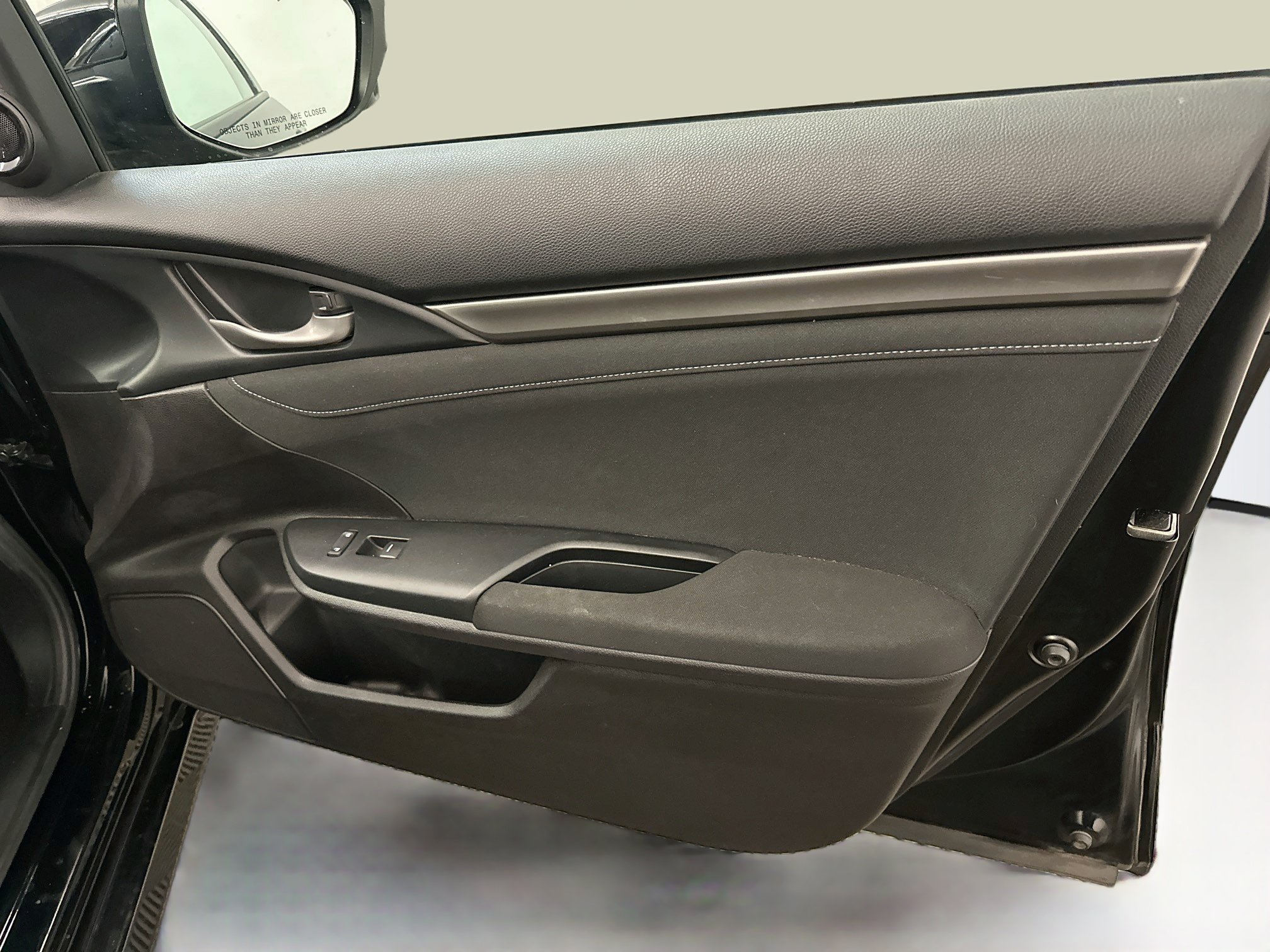 Used 2019 Honda Civic EX image 32