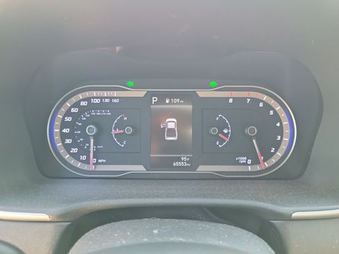 Used 2023 Hyundai Santa Cruz SEL AWD/4WD image 24