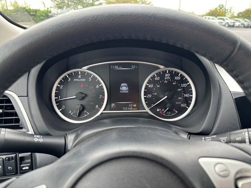 Used 2016 Nissan Sentra SV FWD image 25