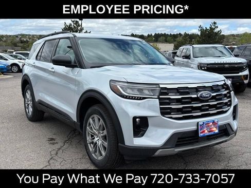 New 2026 Ford Explorer Active w/ Active Comfort Package AWD/4WD image 8