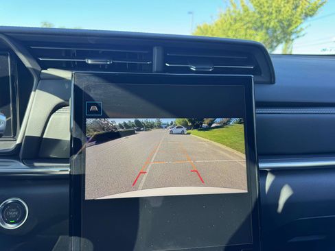 Used 2025 GMC Terrain Elevation w/ Black Edition image 20