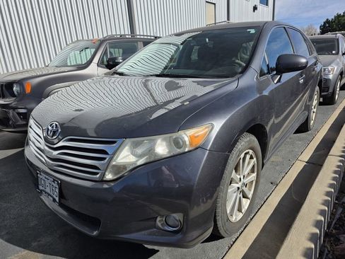 Used 2009 Toyota Venza Base image 2