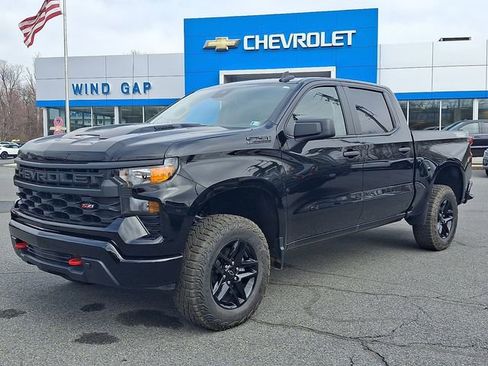 Certified 2026 Chevrolet Silverado 1500 Custom Trail Boss w/ LPO, Dark Essentials Package image 3