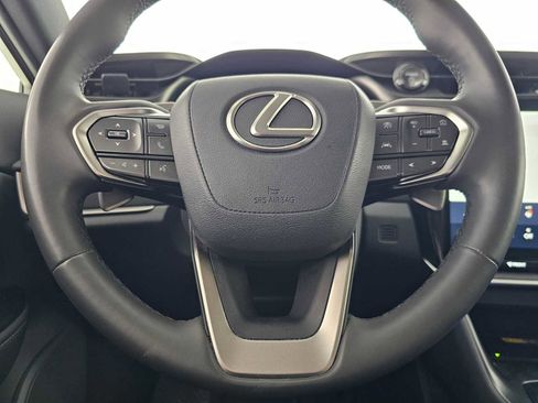 Used 2025 Lexus RZ 300e w/ Accessory Package (P5) FWD image 22