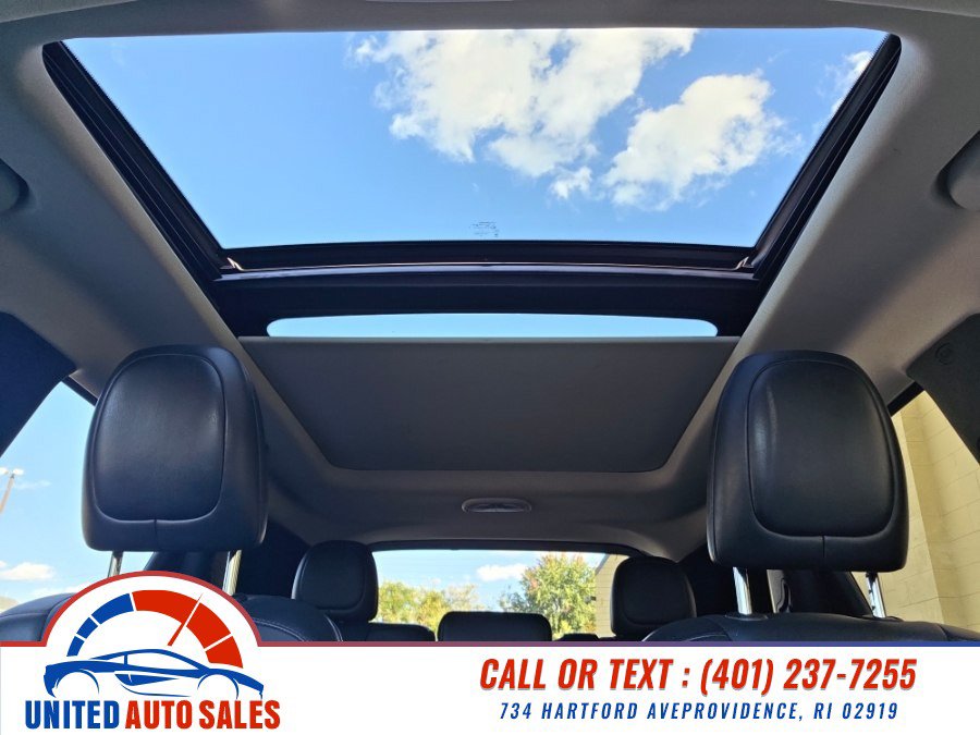 Used 2017 Jeep Cherokee Limited AWD/4WD image 21