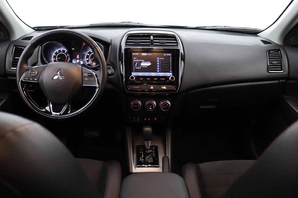 Used 2024 Mitsubishi Outlander Sport SE AWD/4WD image 25
