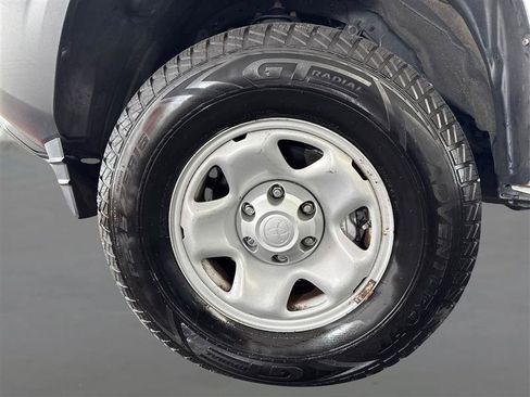 Used 2019 Toyota Tacoma SR RWD image 17
