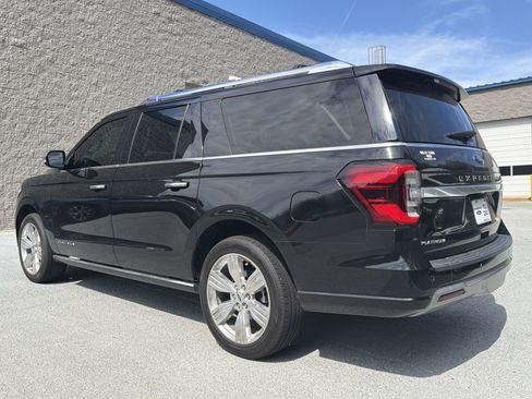 Used 2022 Ford Expedition Max Platinum AWD/4WD image 3