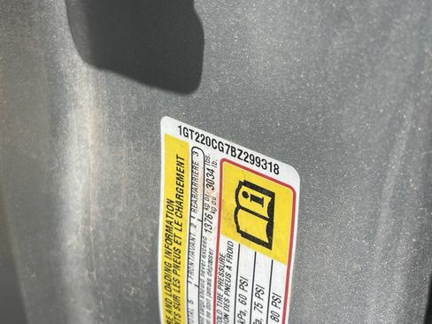 Used 2011 GMC Sierra 2500 SLE AWD/4WD image 12
