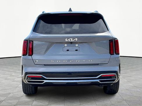 Used 2022 Kia Sorento SX image 5