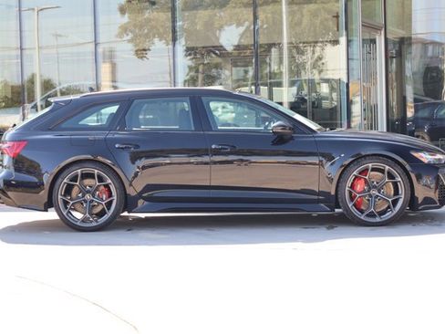 New 2026 Audi RS 6 performance image 4