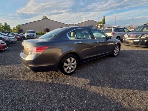 Used 2009 Honda Accord EX-L image 10