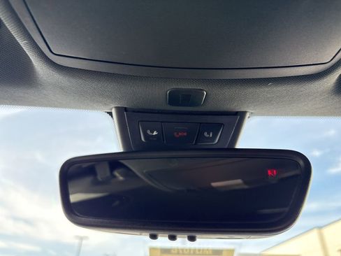 Used 2018 Mercedes-Benz GLA 250 4MATIC w/ Convenience Package image 11