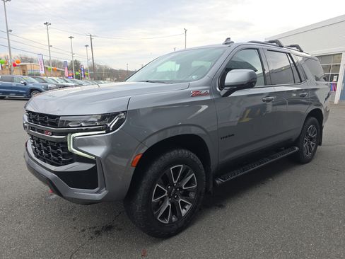 Used 2022 Chevrolet Tahoe Z71 w/ Luxury Package image 33