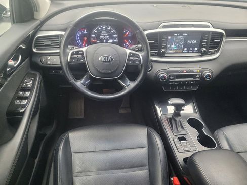 Used 2019 Kia Sorento EX w/ EX Touring Package AWD/4WD image 22