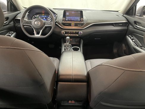 Used 2023 Nissan Altima 2.5 SV image 28