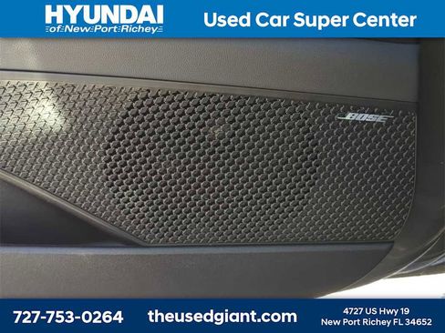 New 2026 Hyundai Elantra Limited image 32