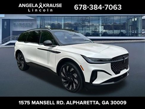 New 2026 Lincoln Nautilus Reserve w/ Jet Appearance Package AWD/4WD image 1