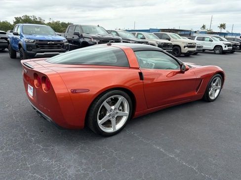 Used 2005 Chevrolet Corvette Coupe w/ Preferred Equipment Group RWD image 6