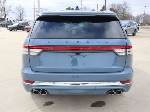 Used 2025 Lincoln Aviator Black Label image 6