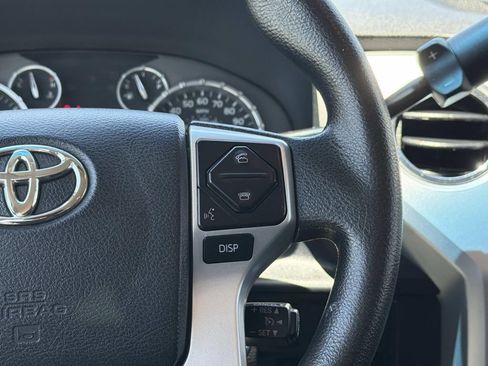 Used 2017 Toyota Tundra SR5 RWD image 12