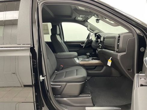 New 2026 Chevrolet Silverado 1500 RST w/ RST All Star Premium Package image 17