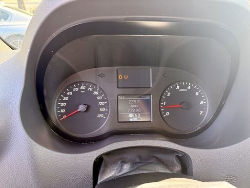 Used 2022 Mercedes-Benz Sprinter 2500 image 14