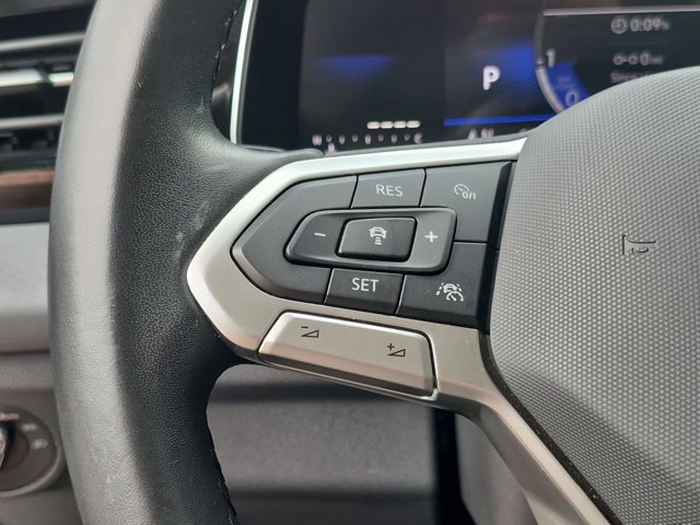 Used 2025 Volkswagen Jetta SE FWD image 20