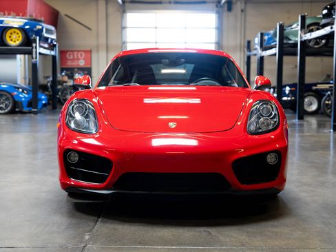 Used 2016 Porsche Cayman image 4