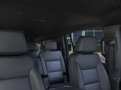 New 2026 Chevrolet Suburban LT w/ Comfort Package image 24