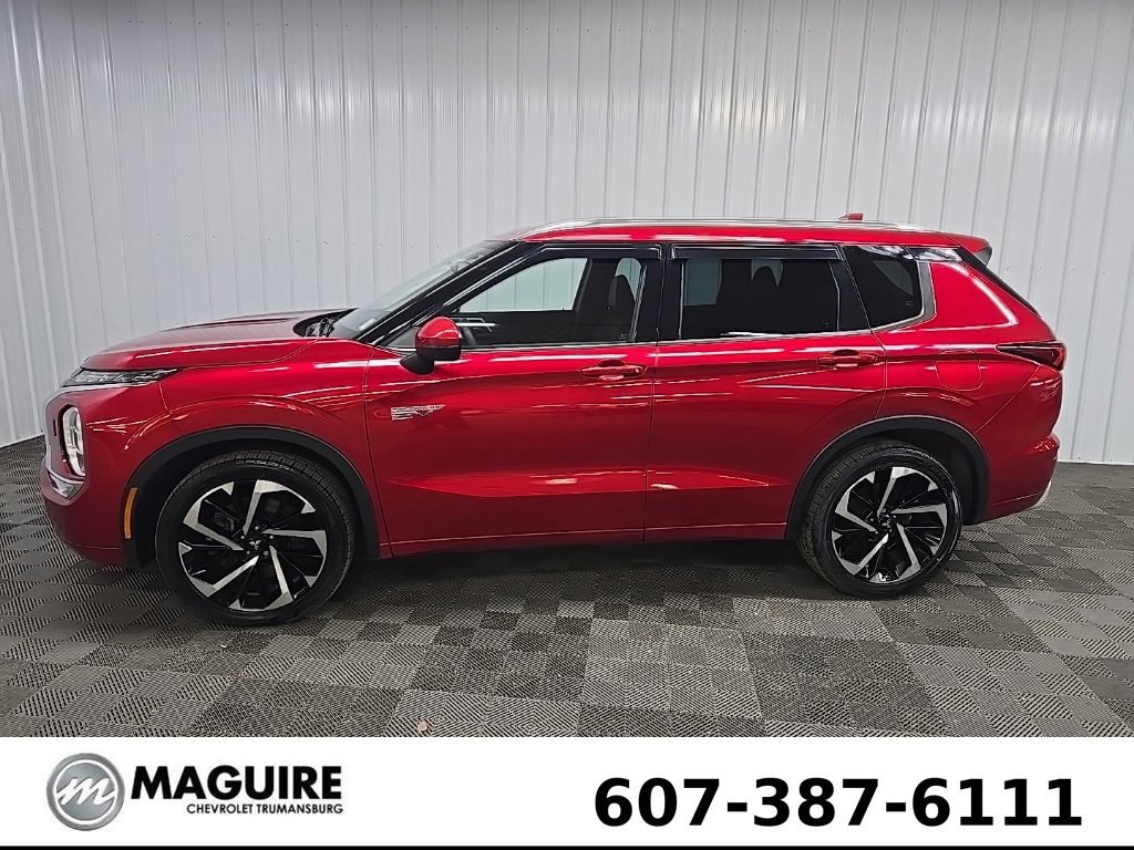 Used 2023 Mitsubishi Outlander SEL AWD/4WD image 5