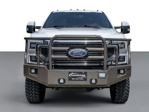 Used 2020 Ford F350 King Ranch w/ King Ranch Ultimate Package AWD/4WD image 3