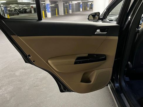 Used 2019 Kia Sportage SX image 18