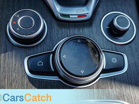 Used 2021 Alfa Romeo Stelvio Ti w/ Nero Edizione image 41